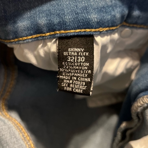 Rue21 Jeans size 32|30 acid wash - Picture 2 of 3